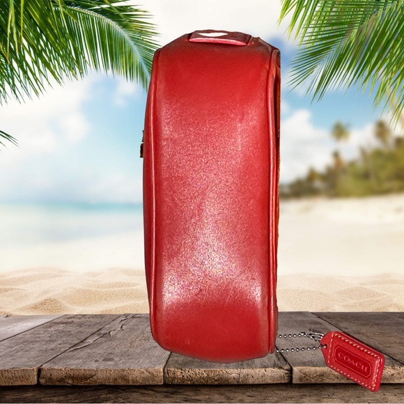 Coach Vintage Smooth LeatherWare “1941” Coral Red Camera/Messenger/Xbody Bag - Picture 10 of 14